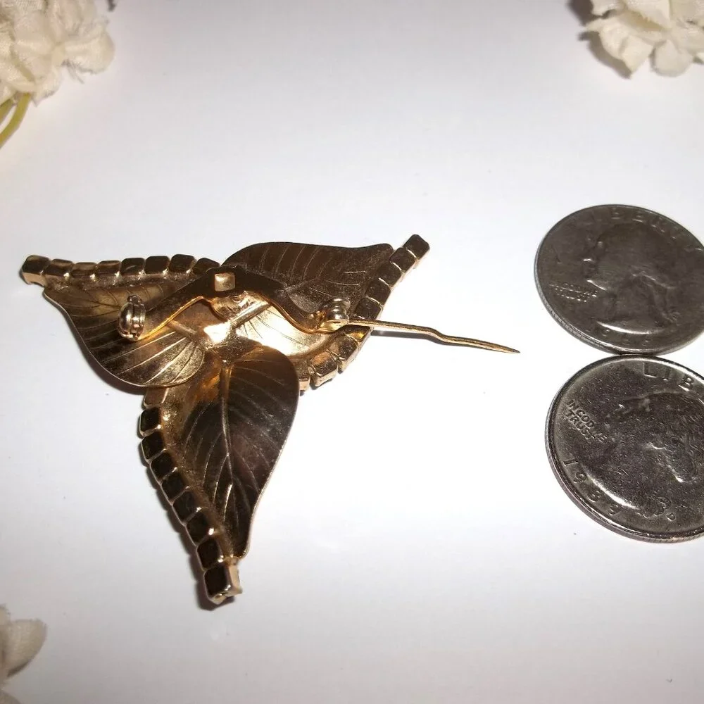 Vintage Leaf Brooch Costume Jewelry Gold with Multi-colored Rhinestones C619